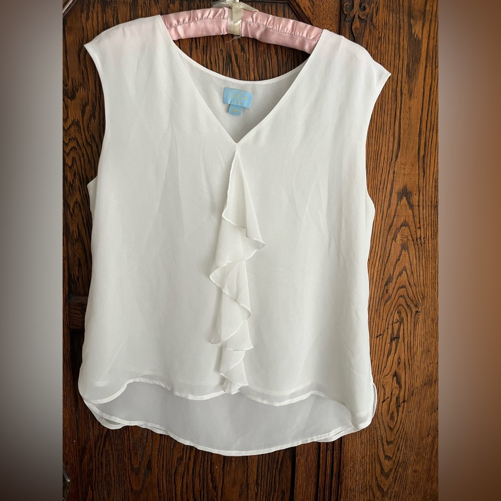 CeCe White sleeveless blouse Size S